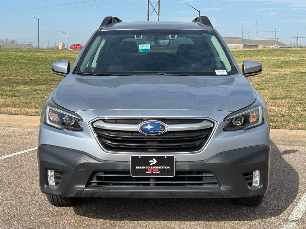 Used 2022 Subaru Outback Premium SUV