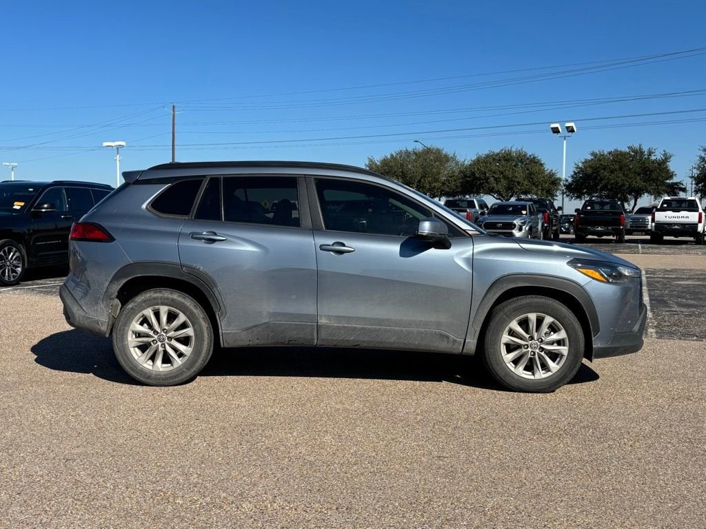 Used 2023 Toyota Corolla Cross LE SUV