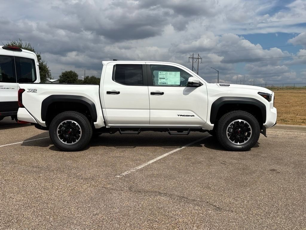 New 2025 Toyota Tacoma i-FORCE MAX TRD Off-Road 4X4 DOUBLE CAB HV