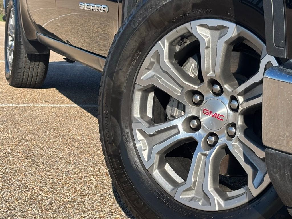 Used 2025 GMC Sierra 1500 SLT Truck Crew Cab