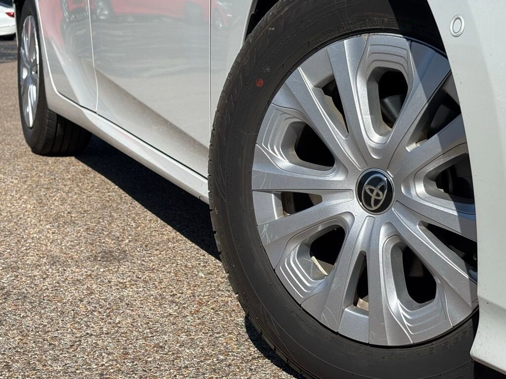 Used 2022 Toyota Prius LE Hatchback