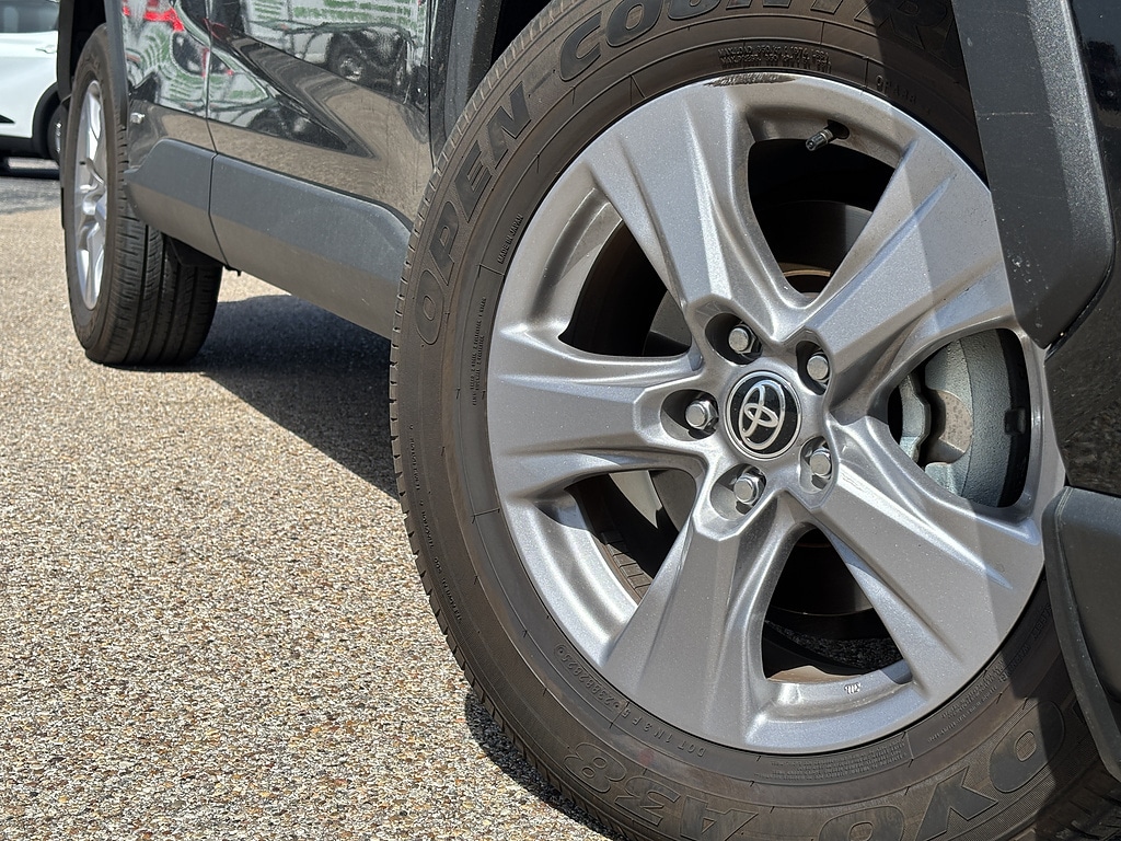 Used 2025 Toyota RAV4 Hybrid LE SUV
