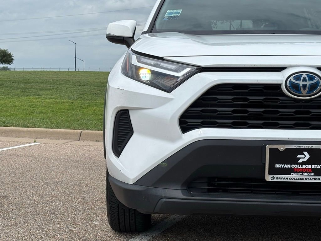 Used 2022 Toyota RAV4 Hybrid XLE SUV