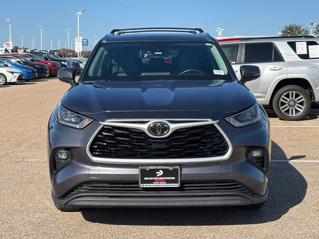 Used 2020 Toyota Highlander XLE SUV