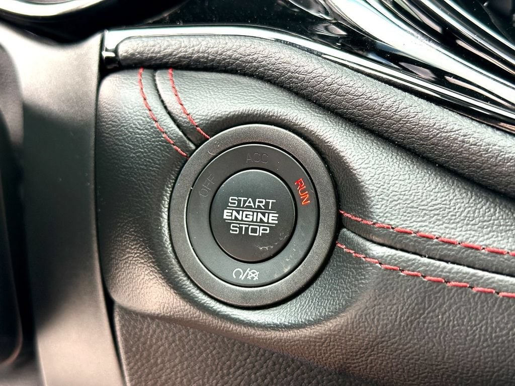 2025 Dodge Durango GT - Photo 14