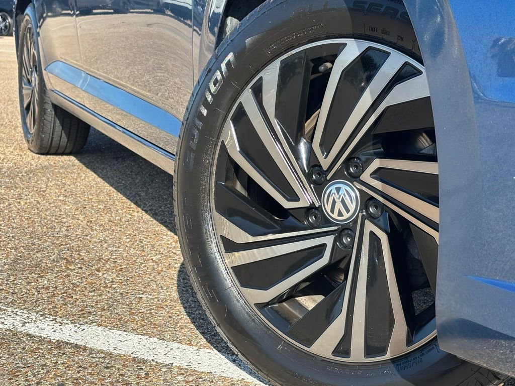 3VWGB7BU4KM261811