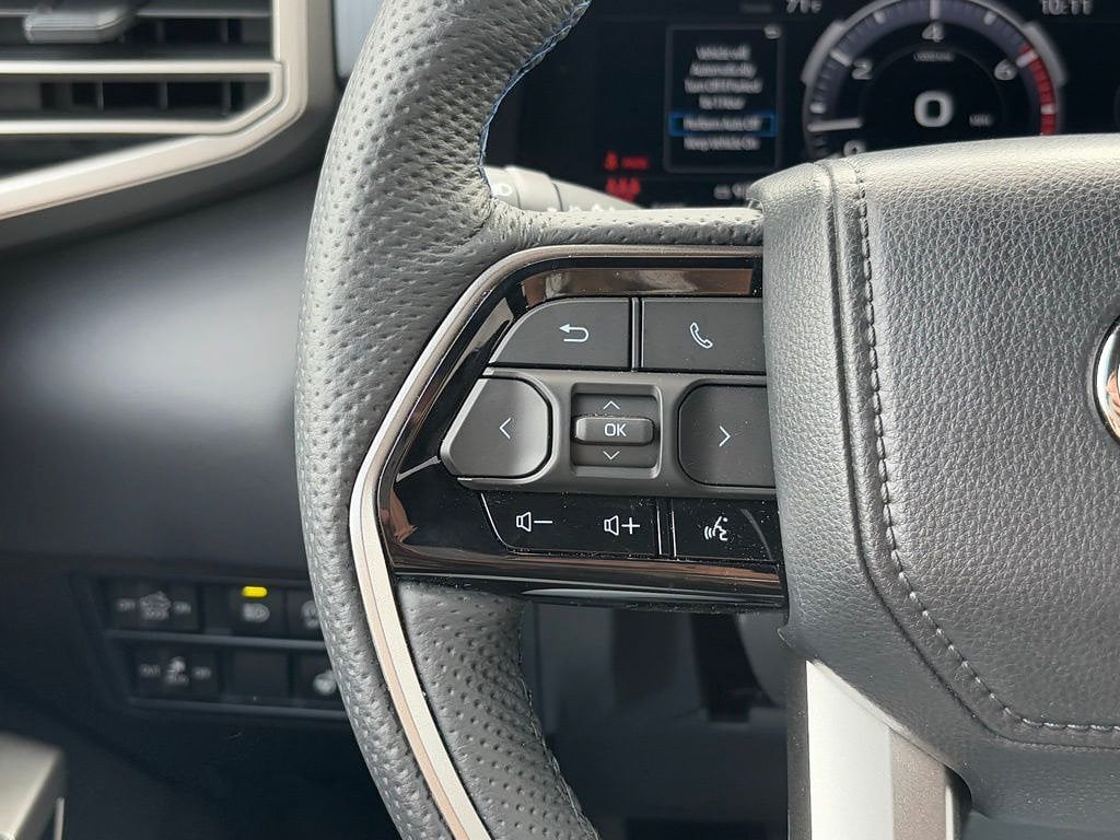 2026 Toyota Tundra Platinum - Photo 17