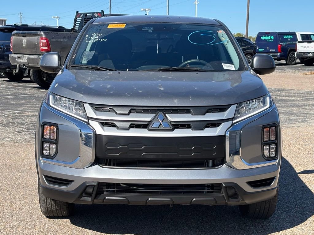 2024 Mitsubishi Outlander Sport ES photo 2