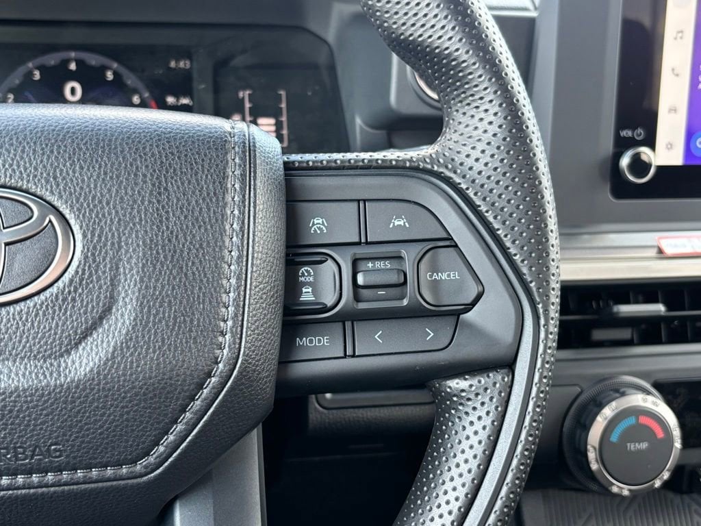 2026 Toyota Tacoma SR5 - Photo 17