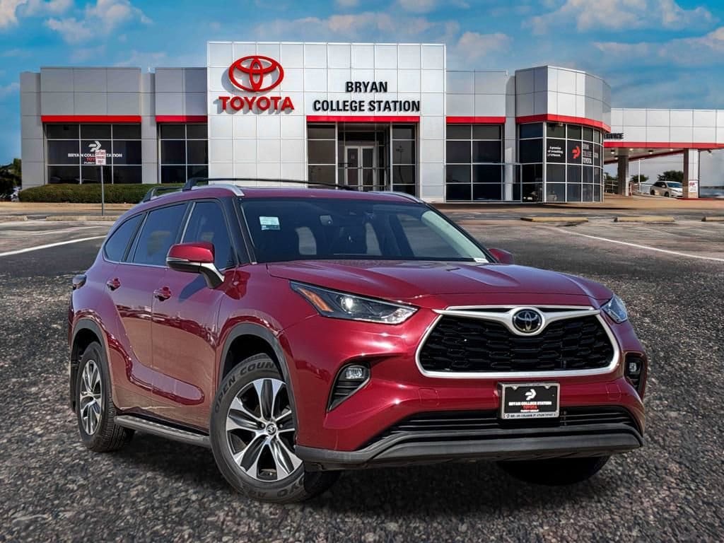 2024 Toyota Highlander XLE