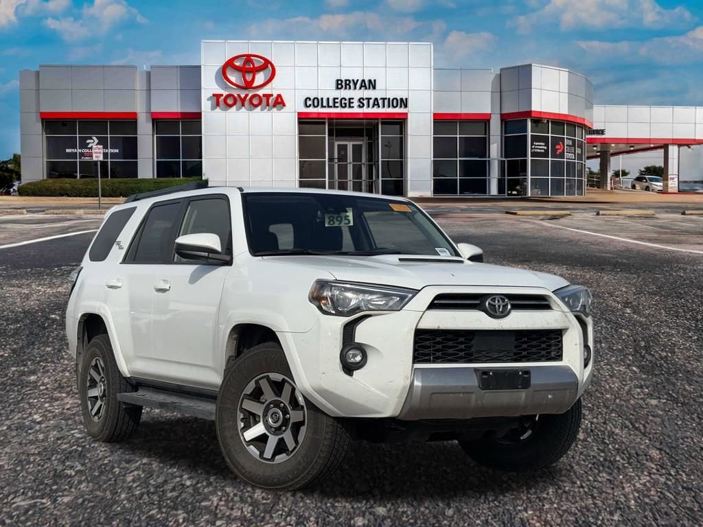 2024 Toyota 4Runner TRD Off-Road's photo