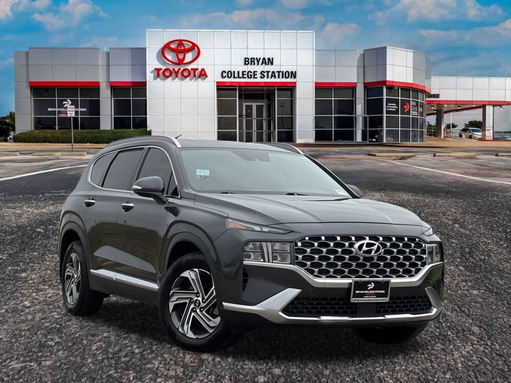 2022 Hyundai Santa Fe SEL's photo