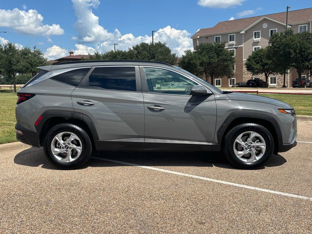 2024 Hyundai Tucson SEL photo 3