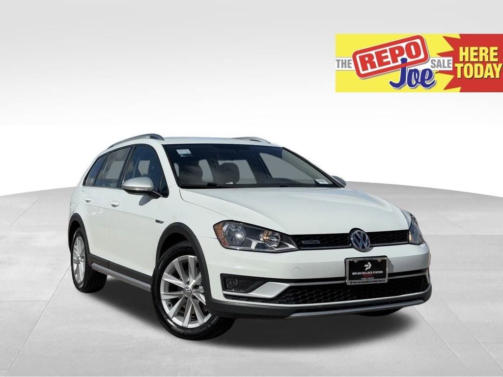 2017 Volkswagen Golf Alltrack Alltrack S's photo