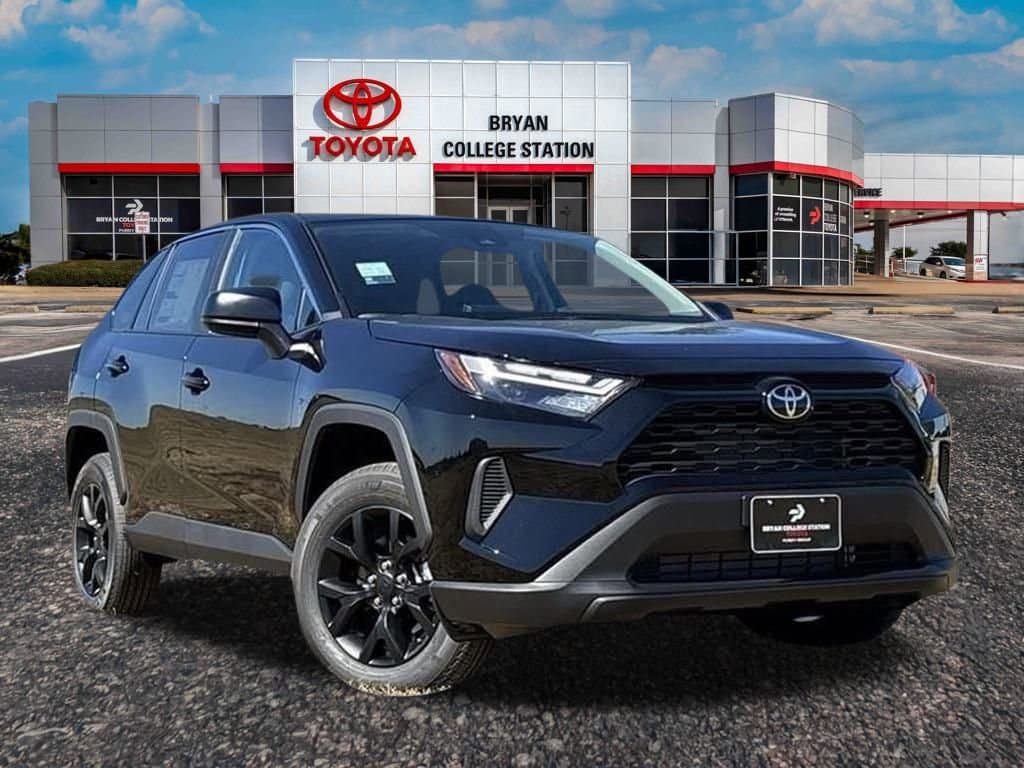 2025 Toyota RAV4 LE's photo