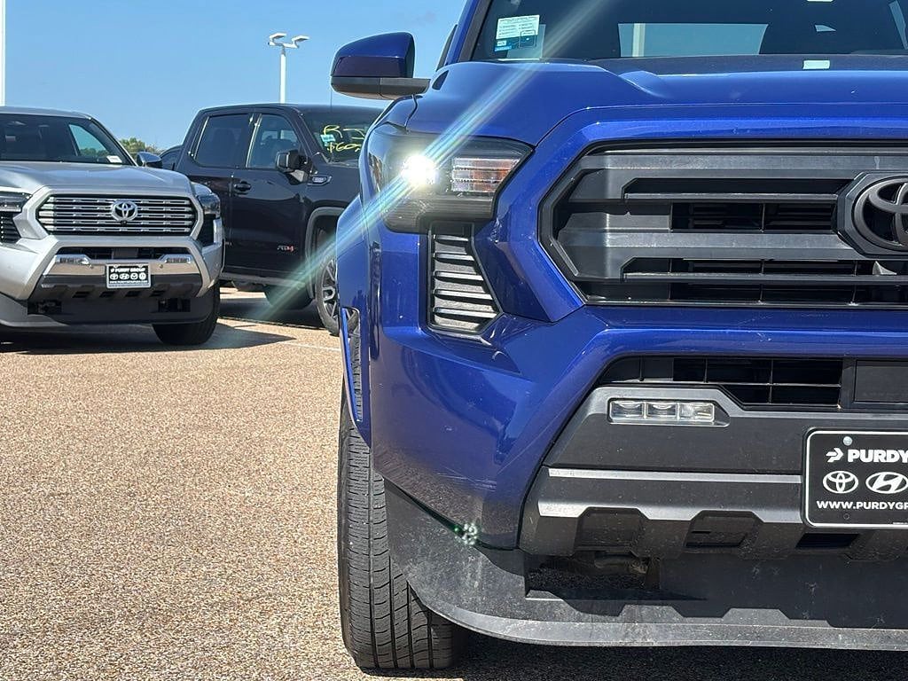 Certified 2025 Toyota Tacoma SR5 Truck Double Cab