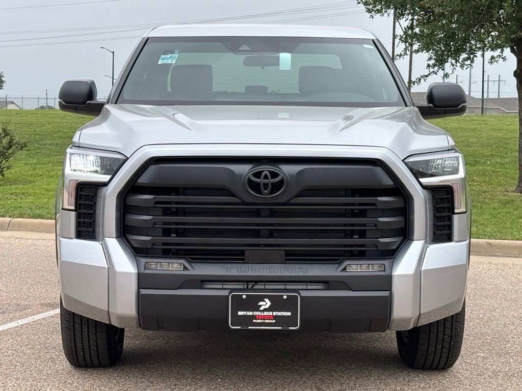 New 2026 Toyota Tundra SR5 SR5 CREWMAX 5.5