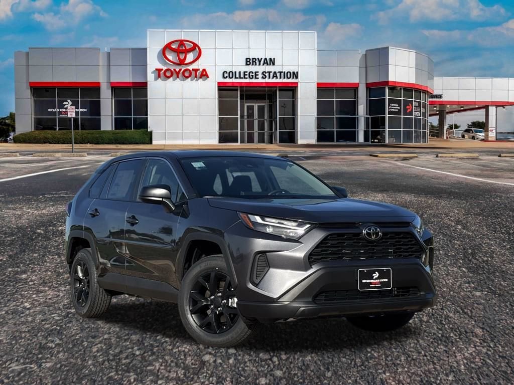 2025 Toyota RAV4 LE's photo