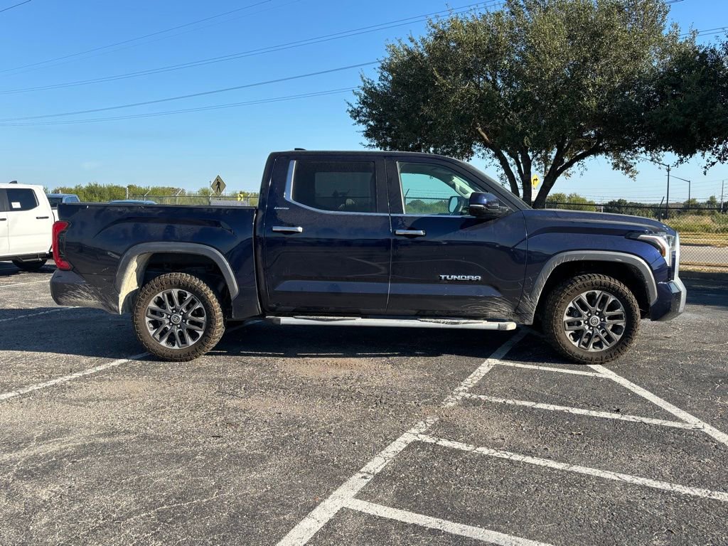 2023 Toyota Tundra Limited photo 4