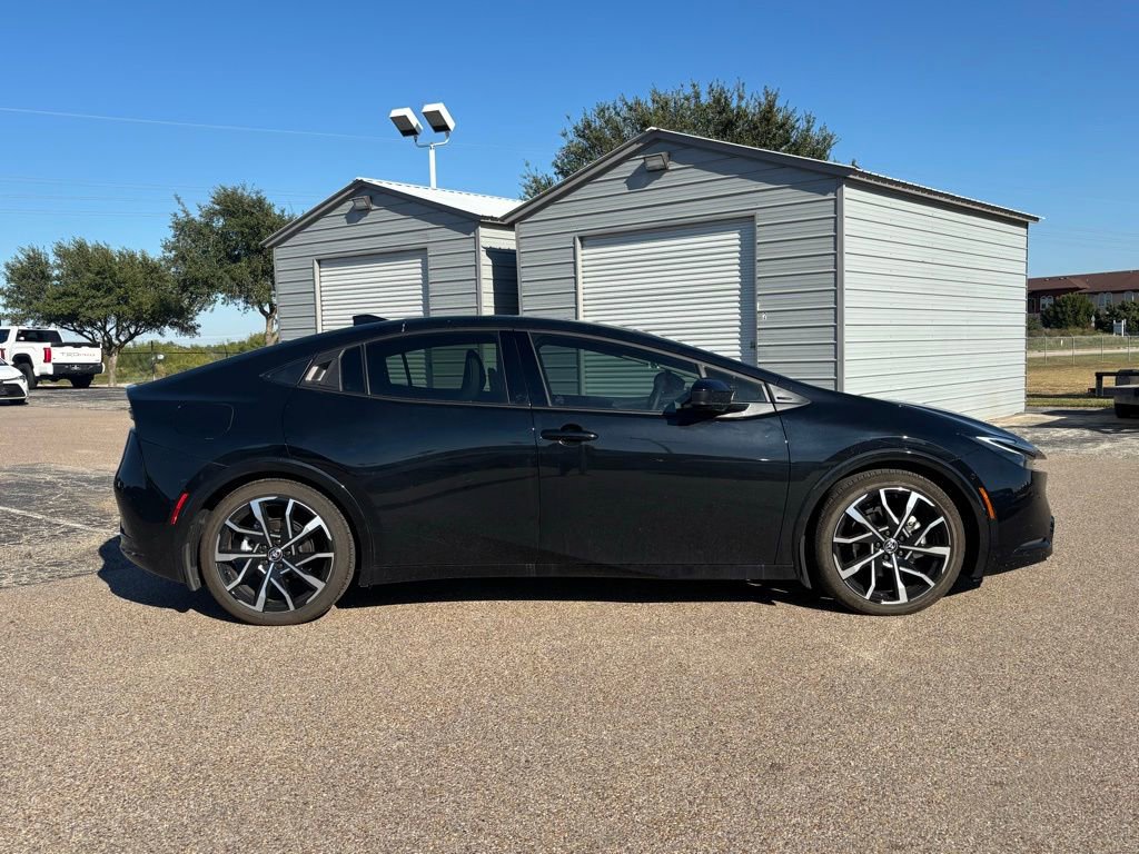 2024 Toyota Prius Prime XSE Premium photo 4