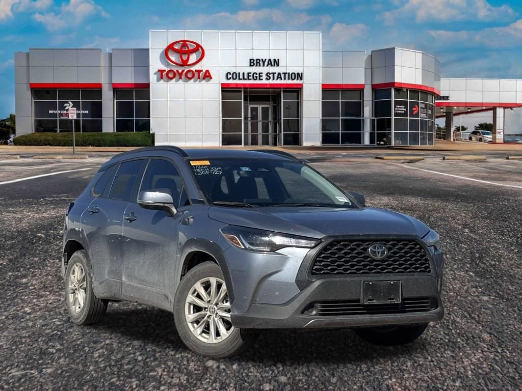 Used 2023 Toyota Corolla Cross LE SUV