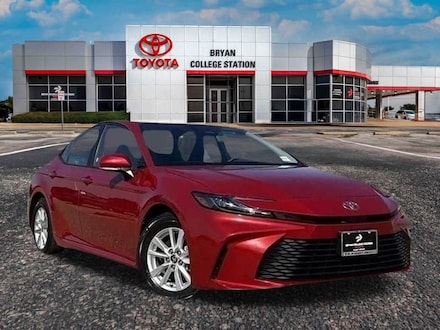 2025 Toyota Camry LE Sedan