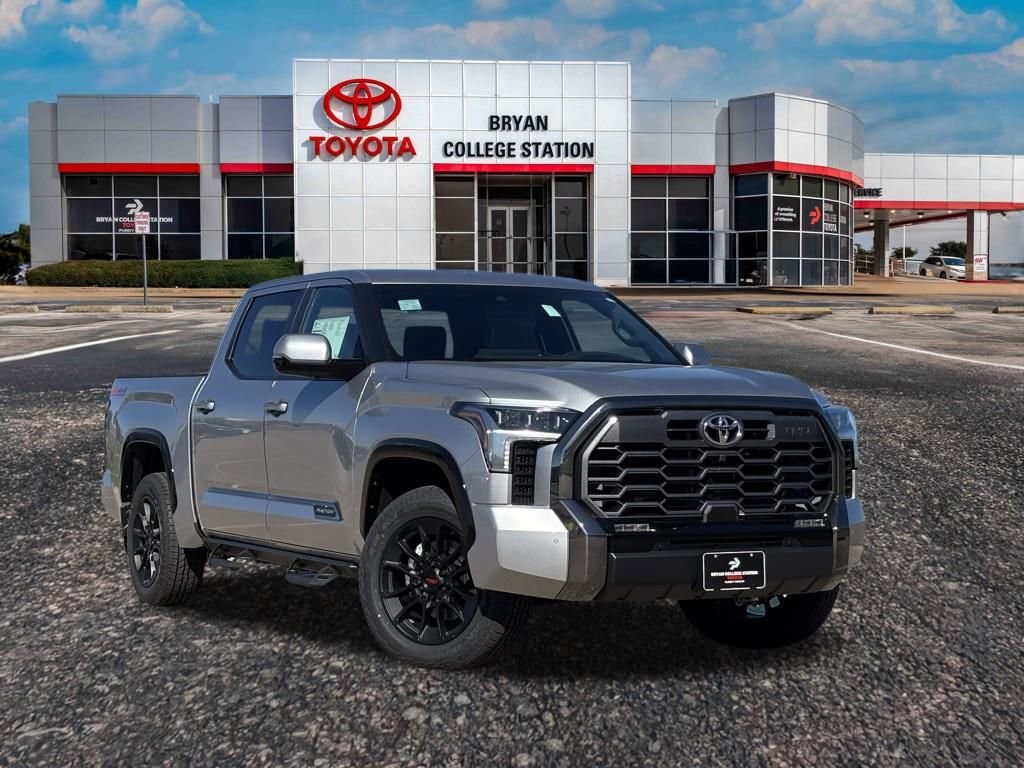 2026 Toyota Tundra Platinum's photo