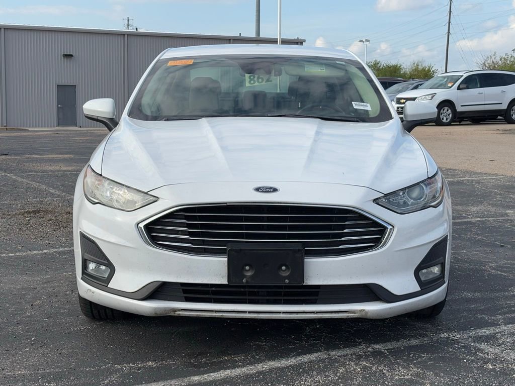 2020 Ford Fusion SE photo 3