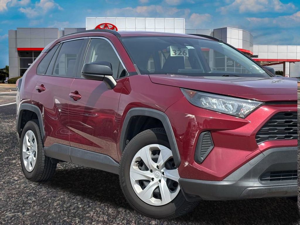 2020 Toyota RAV4 LE
