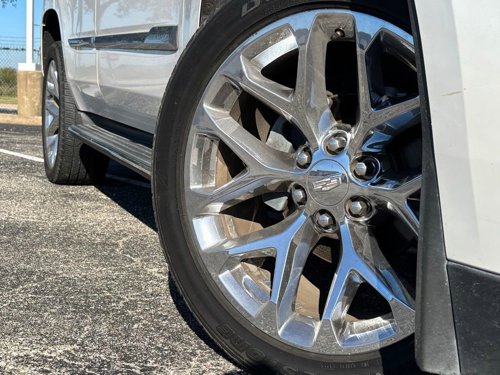 Used 2016 CADILLAC Escalade Luxury Collection SUV