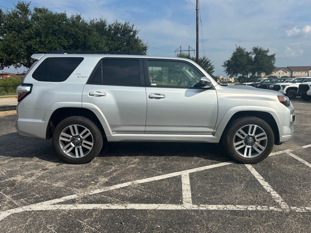2023 Toyota 4Runner TRD Sport photo 3