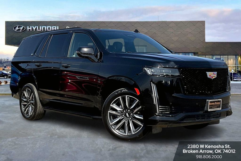 2023 Cadillac Escalade Sport photo 2