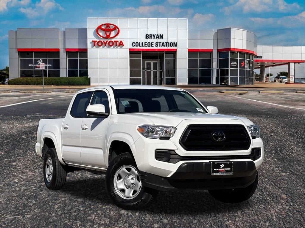 2023 Toyota Tacoma SR's photo