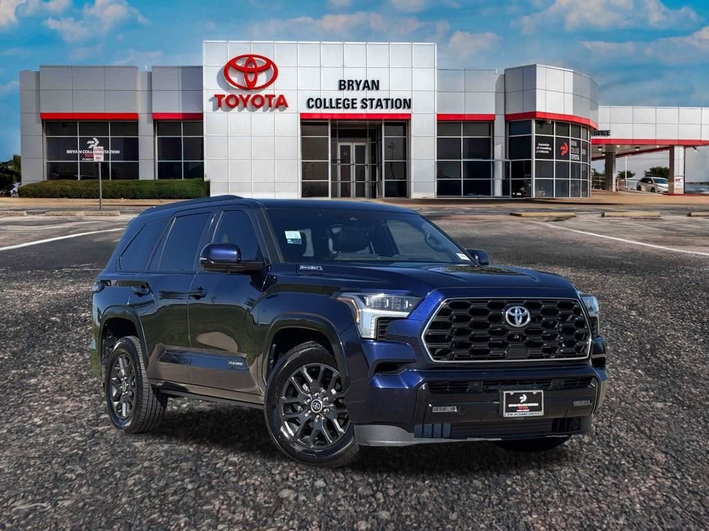 2023 Toyota Sequoia Platinum 4WD