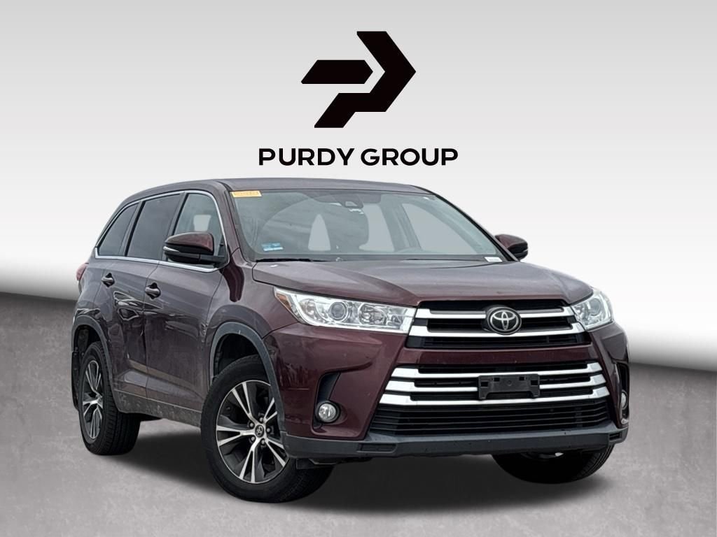 Used 2019 Toyota Highlander LE Plus V6 SUV