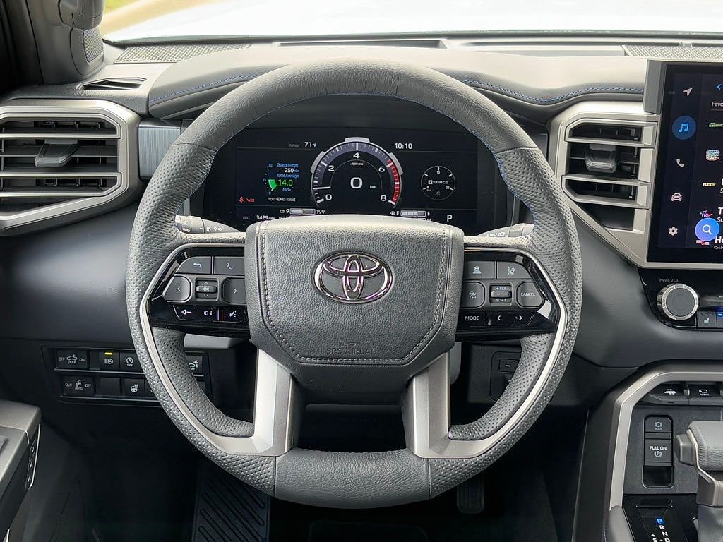 2026 Toyota Tundra Platinum - Photo 16
