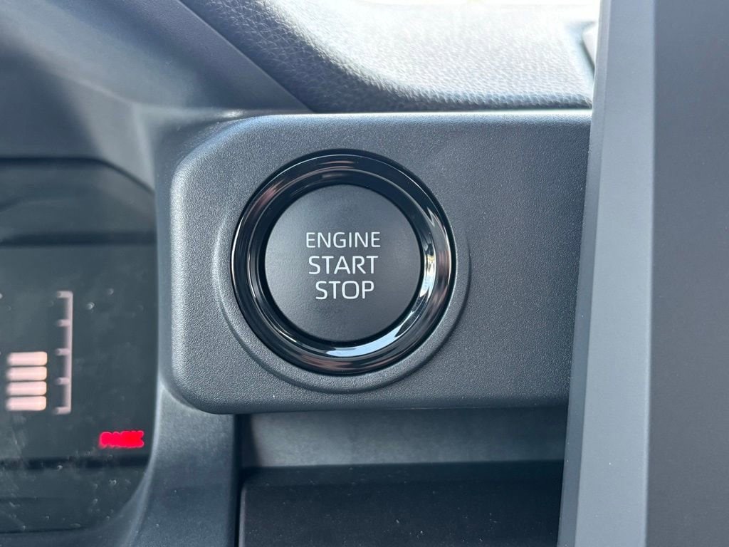 2026 Toyota Tacoma SR5 - Photo 22