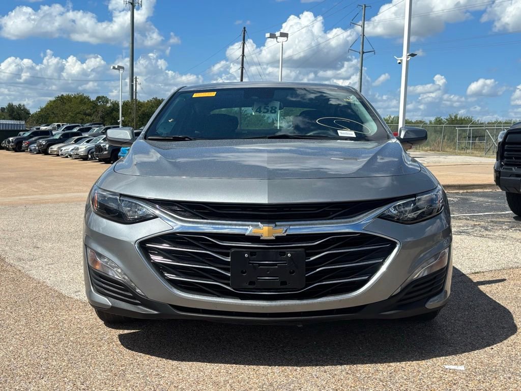 2023 Chevrolet Malibu 1LT photo 3