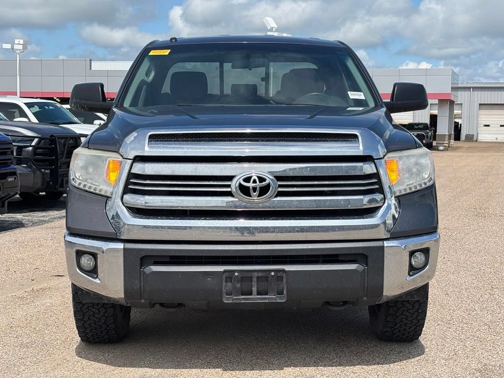 Used 2017 Toyota Tundra SR5 5.7L V8 w/FFV Truck Double Cab