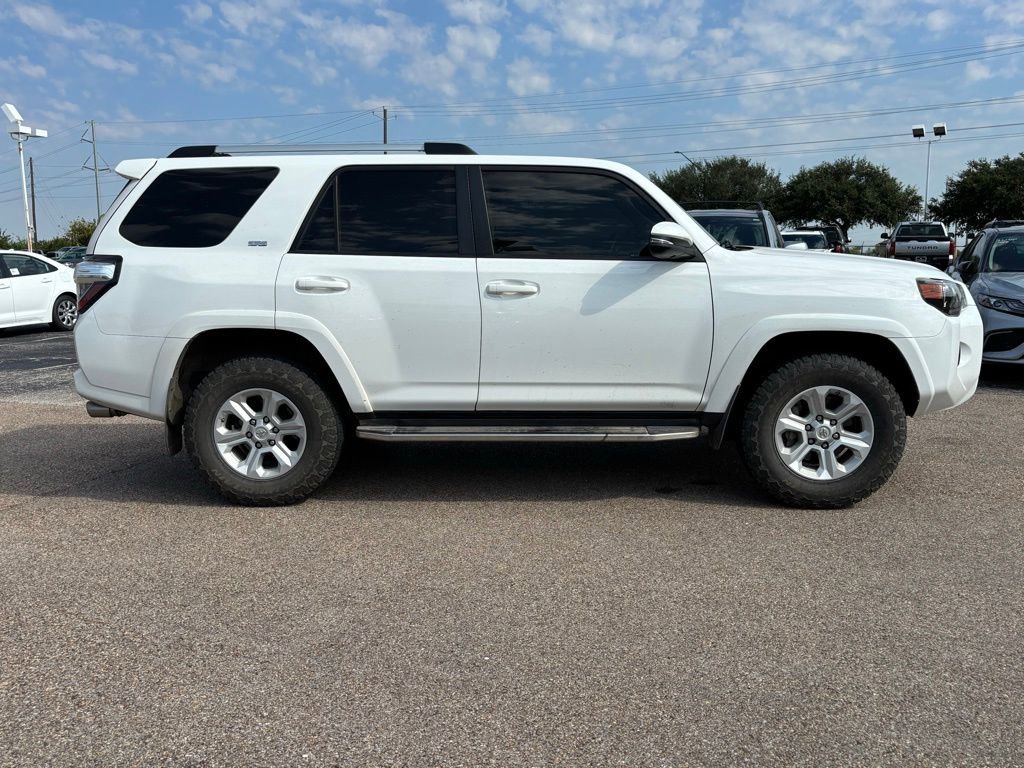 2019 Toyota 4Runner SR5 Premium photo 3