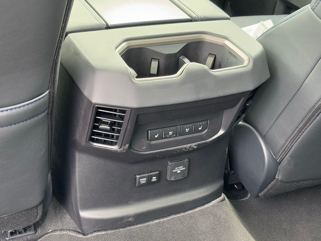 2026 Toyota Tundra Platinum - Photo 14