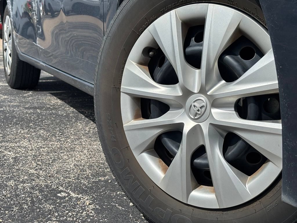 Used 2014 Toyota Corolla L with VIN 5YFBURHE9EP107417 for sale in Bryan, TX