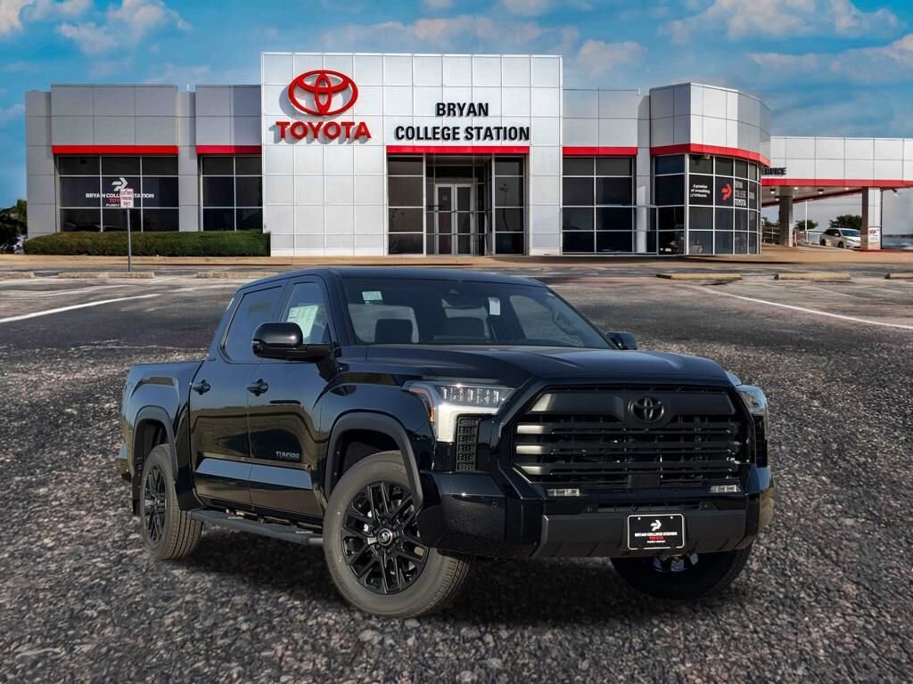 New 2026 Toyota Tundra Limited LIMITED CREWMAX 5.5
