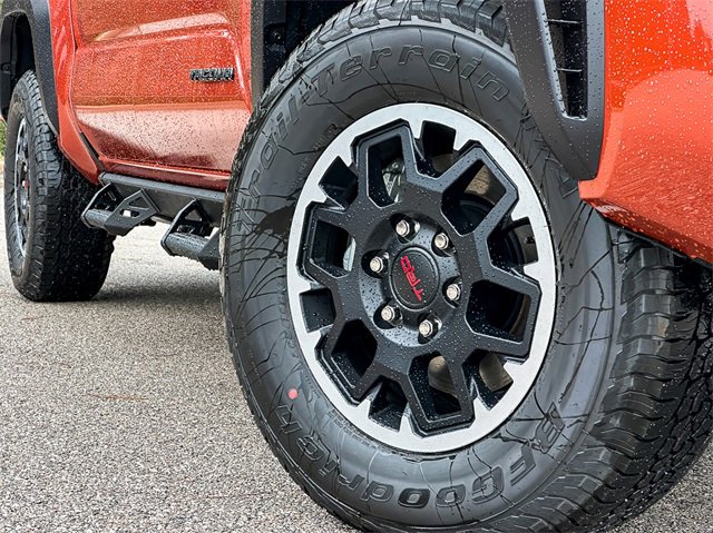 2025 Toyota Tacoma TRD Off-Road 4x4 Double Cab photo 2
