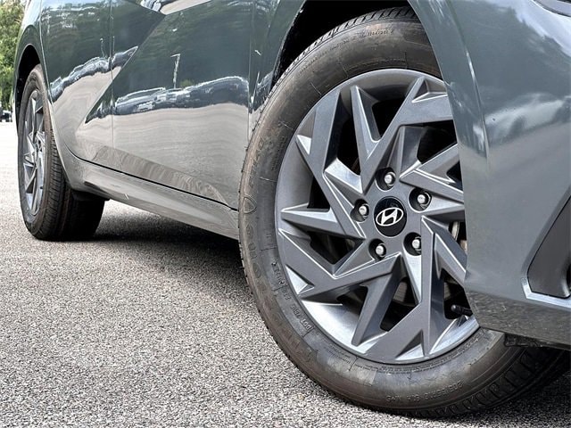 Used 2024 Hyundai Elantra SEL with VIN KMHLM4DG0RU709934 for sale in Huntsville, TX