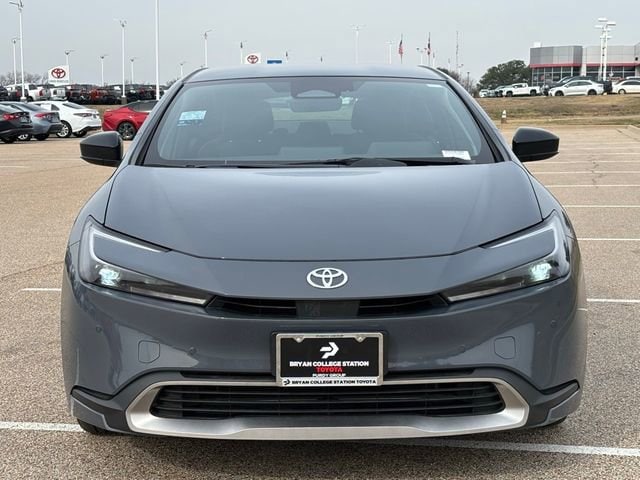 Used 2025 Toyota Prius SE with VIN JTDACACU4S3041782 for sale in Huntsville, TX