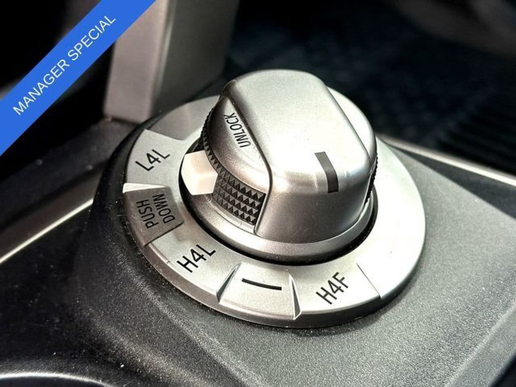 2022 Toyota 4Runner Limited - Photo 18