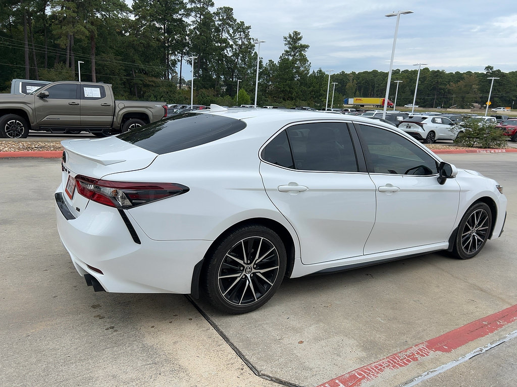 Used 2024 Toyota Camry SE Sedan