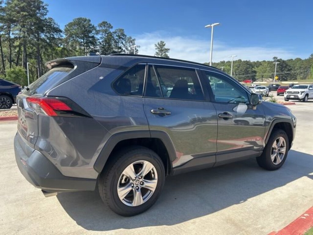 Used 2024 Toyota RAV4 XLE SUV