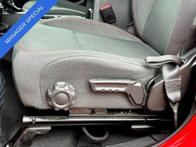 2025 Jeep Wrangler 4-Door Rubicon - Photo 12
